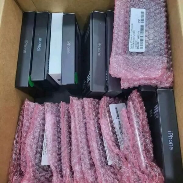 Mix iPhones Pallet - Image 3