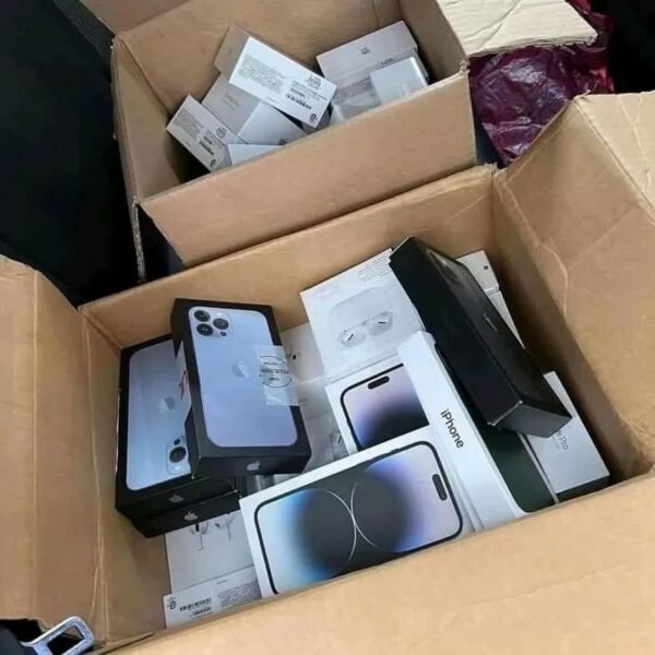 Mix iPhones Pallet - Image 5